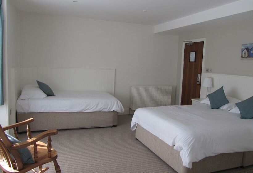 Quarto Familiar, Ommaroo