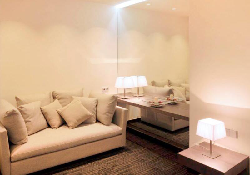 スタンダードルーム, The Priory