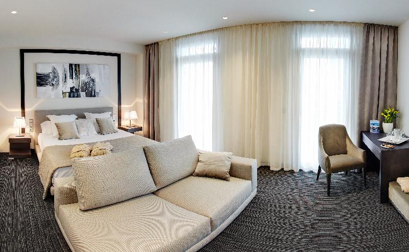 スタンダードルーム, The Priory