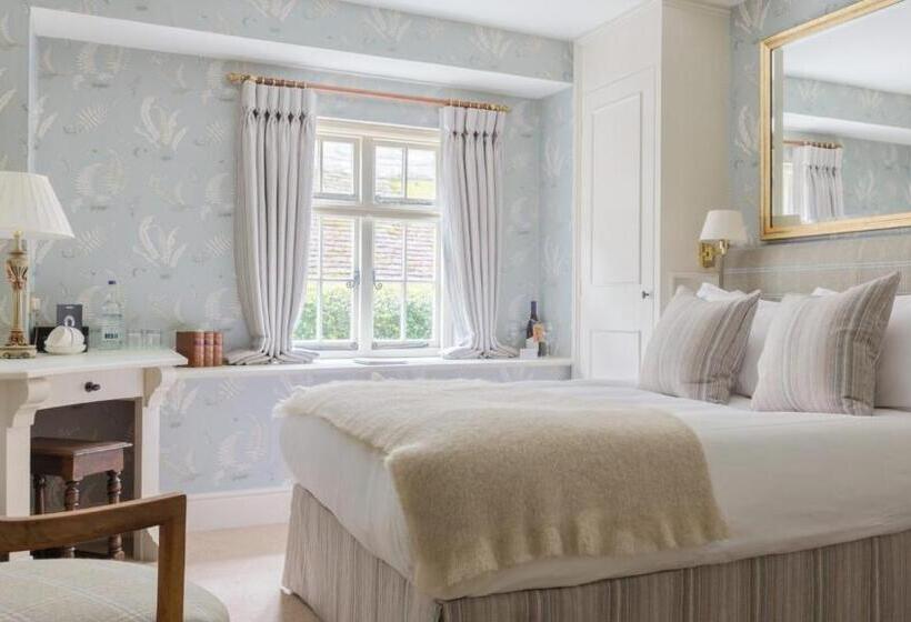 غرفة قياسية داخلية, The Priory