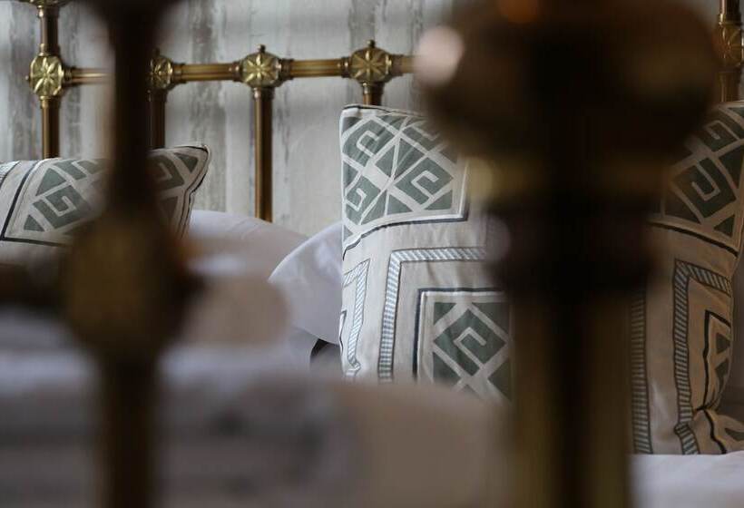 Номер Deluxe, B+b York