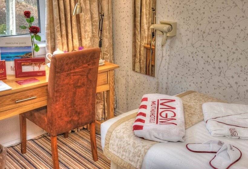 اتاق استاندارد یک نفره, Muthu Queens Oban