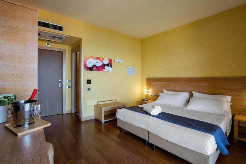 اتاق استاندارد با چشمانداز, Muthu Queens Oban