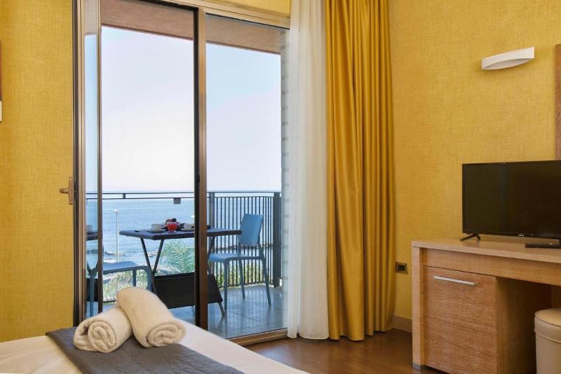 اتاق استاندارد با چشمانداز, Muthu Queens Oban