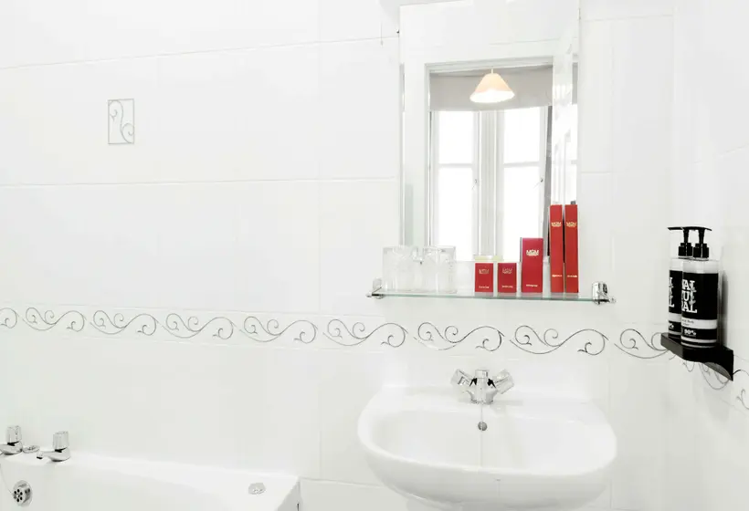 Camera Superiore Letto King, Muthu Queens Oban