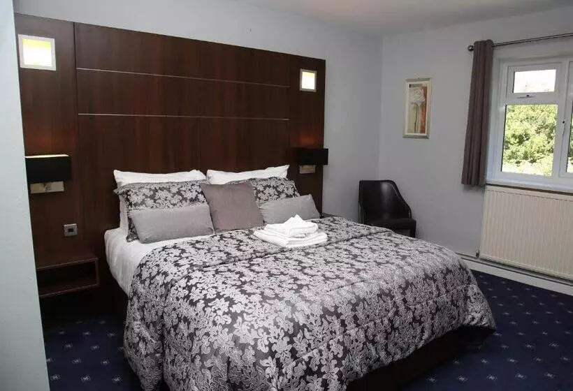 キングサイズベッドのスタンダードルーム, Quality Hotel Coventry