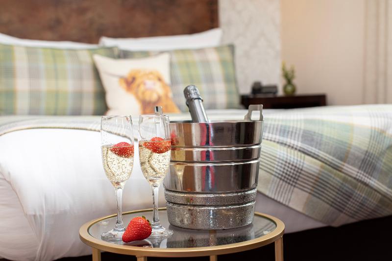 غرفة عائلية, Scotland S Spa