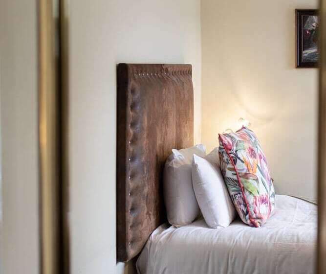 غرفة قياسية فردية, Scotland S Spa