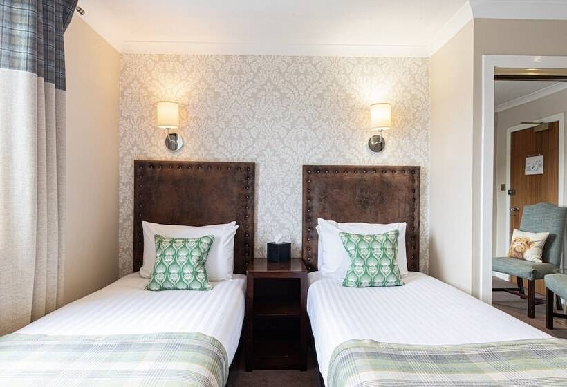 غرفة قياسية رباعية, Scotland S Spa