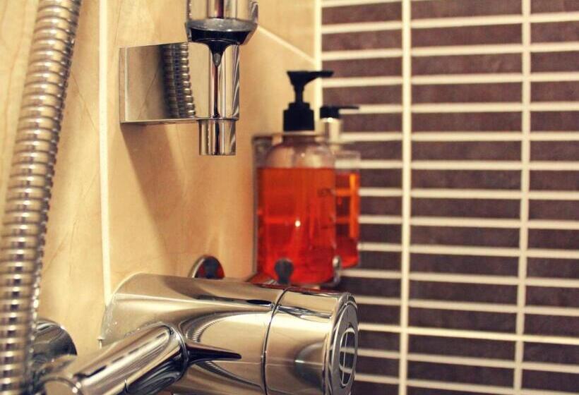 Номер Стандарт, Ruskin