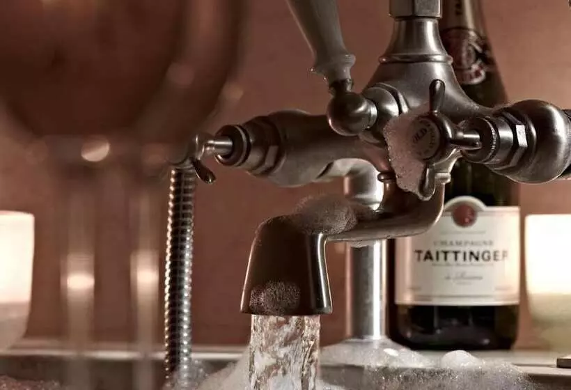 デラックススイート, The Vineyard Hotel & Spa