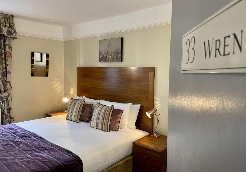 Номер Deluxe, The Windermere Hotel, London
