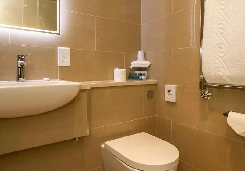 デラックスルーム, The Windermere Hotel, London