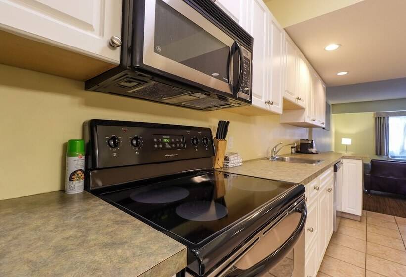 דירת שני חדרים, Northwinds Hotel Revelstoke