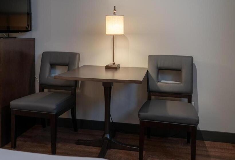 스탠다드 룸, Pocaterra Inn & Waterslide