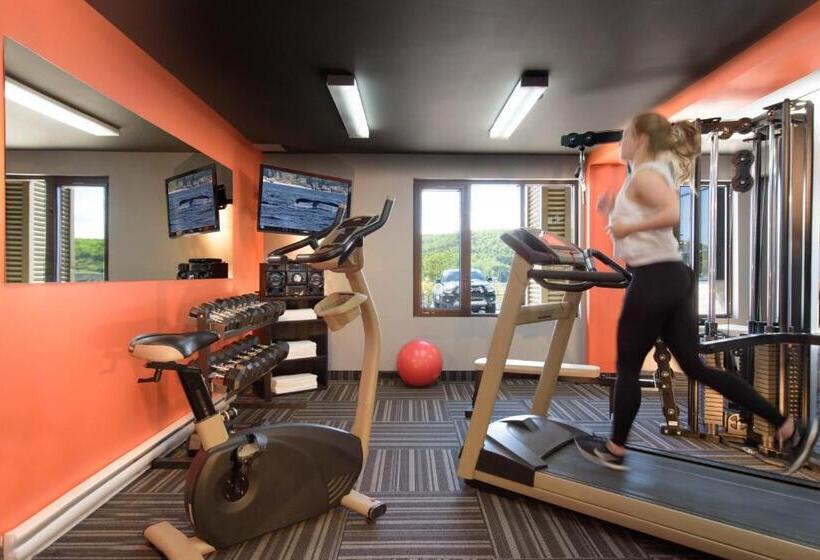 غرفة قياسية, Hôtel Baker