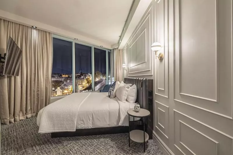 اتاق استاندارد با تخت بزرگ, Le Capitole