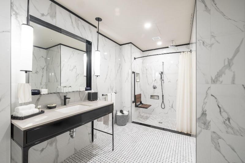 اتاق استاندارد با تخت بزرگ, Le Capitole