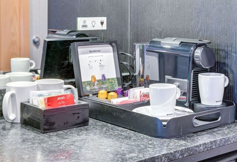 סטודיו סטנדרטי מיטת קווין, Peaks Hotel And Suites