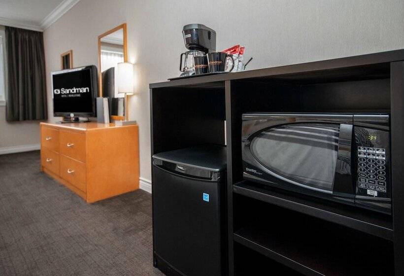 חדר סטנדרט שתי מיטות זוגיות, Sandman Hotel Revelstoke