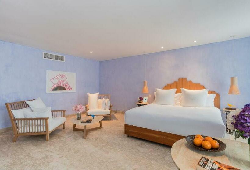 주니어 스위트, Charleston Santa Teresa Cartagena