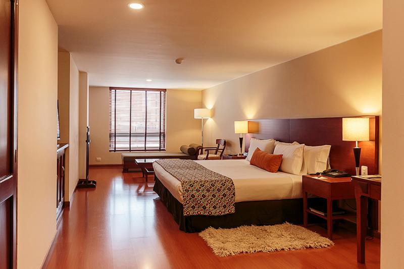 جناح جونيور, Estelar Suites Jones