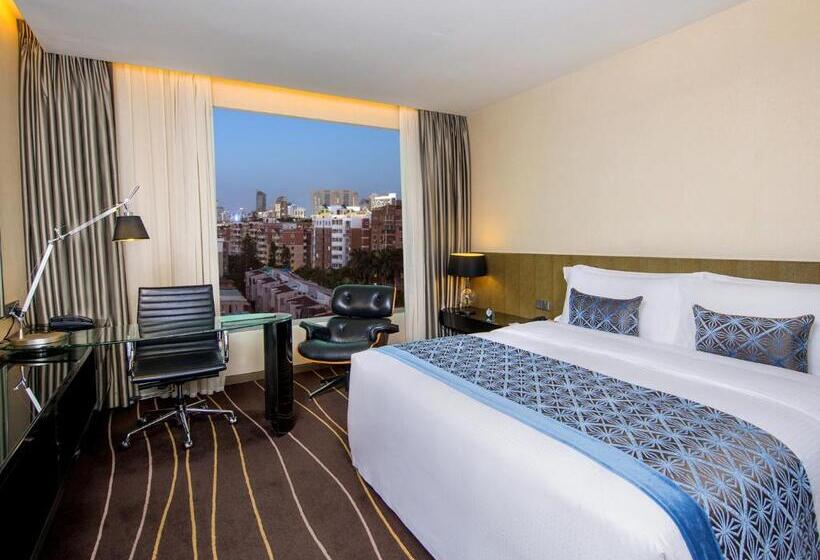 Club Room King Bed, Marco Polo Xiamen