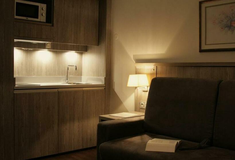 Студия Стандарт, Ajaccio  Albion