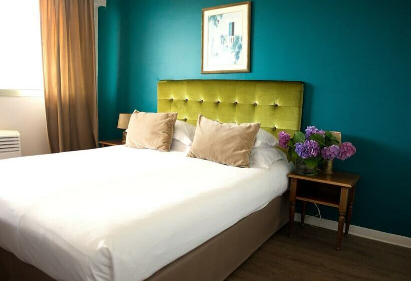 Номер Стандарт Вид на Море, Ajaccio  Albion