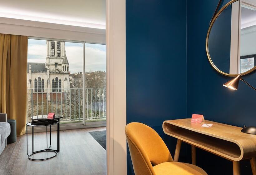 اتاق سوپریور, Hôtel Charlemagne By Happyculture