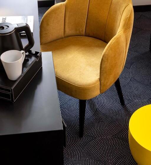 Camera Superiore, Hôtel Regina Opéra Grands Boulevards