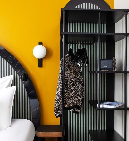 Camera Superiore, Hôtel Regina Opéra Grands Boulevards