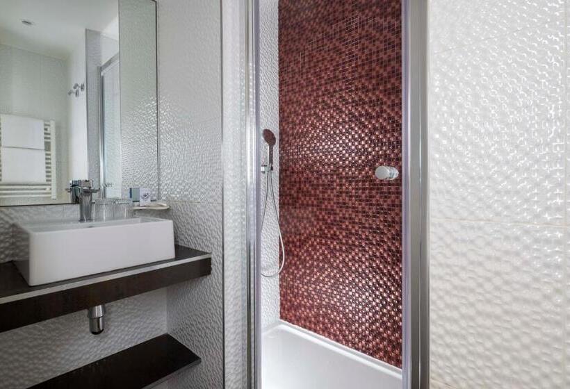 Suite Junior, Hôtel Regina Opéra Grands Boulevards