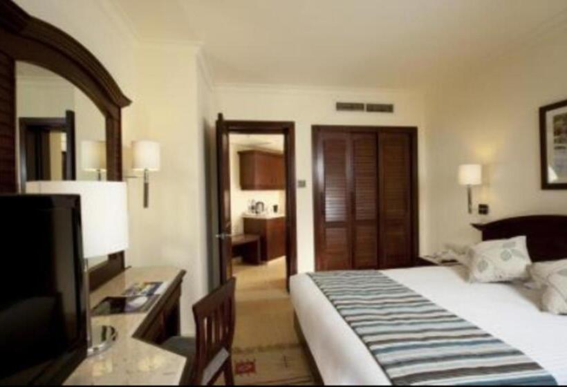 غرفة قياسية ثلاثية, Hurghada Coral Beach