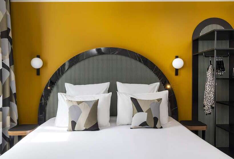 Camera Classica, Hôtel Regina Opéra Grands Boulevards