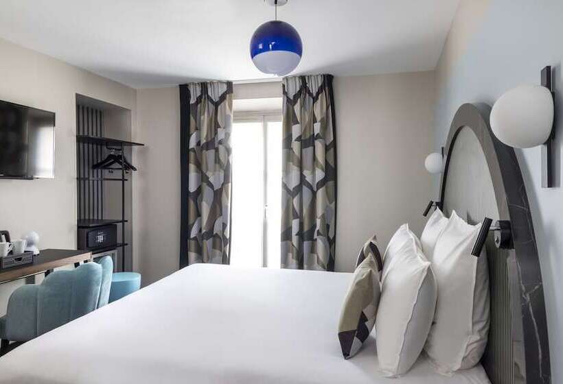 Camera Classica, Hôtel Regina Opéra Grands Boulevards