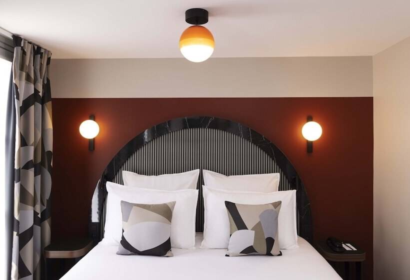 Camera Classica, Hôtel Regina Opéra Grands Boulevards