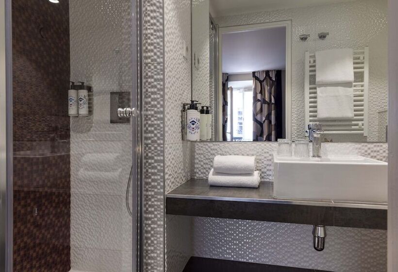 Suite Junior, Hôtel Regina Opéra Grands Boulevards