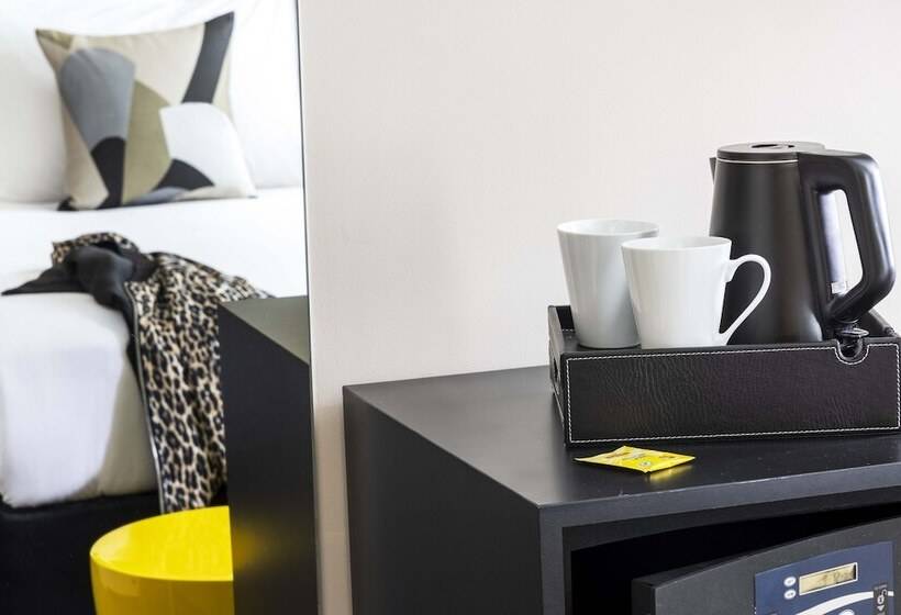 Suite Junior, Hôtel Regina Opéra Grands Boulevards