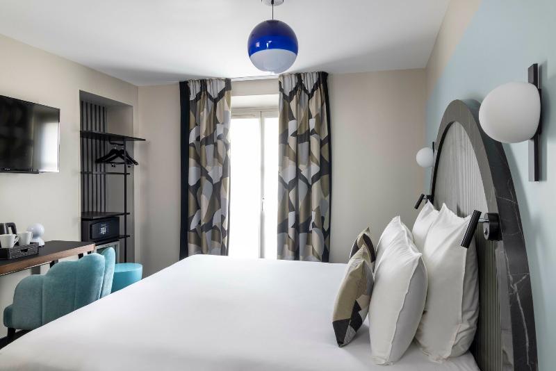 Camera Classica, Hôtel Regina Opéra Grands Boulevards