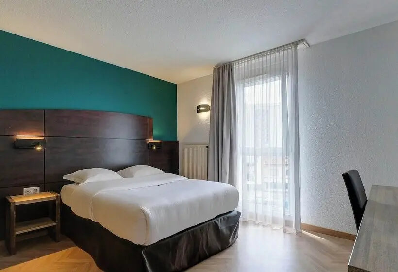 身障者適用スタンダードルーム, B&b Hotel Montbéliard Sochaux