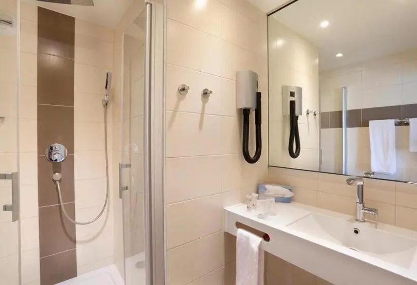 スーペリアールーム, B&b Hotel Montbéliard Sochaux