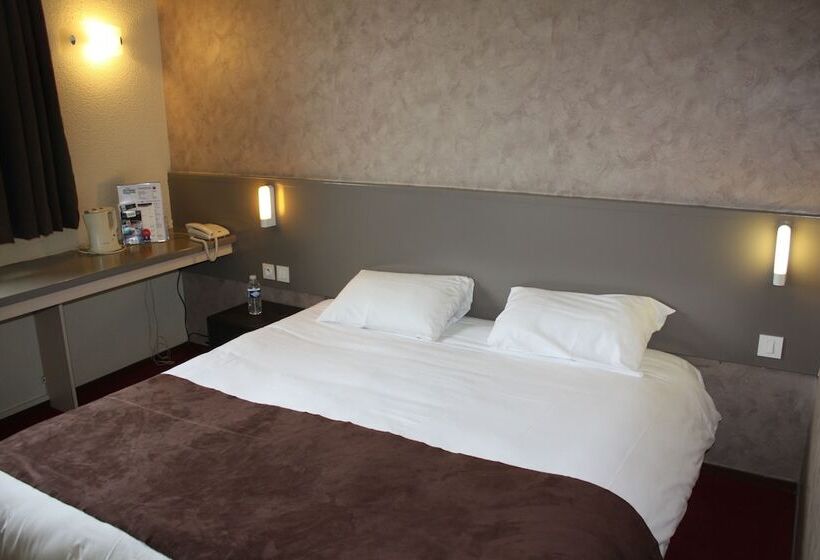 Номер Стандарт, Brit Hotel Landivisiau