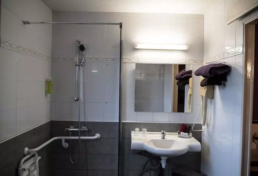 ファミリールーム, Brit Hotel Landivisiau