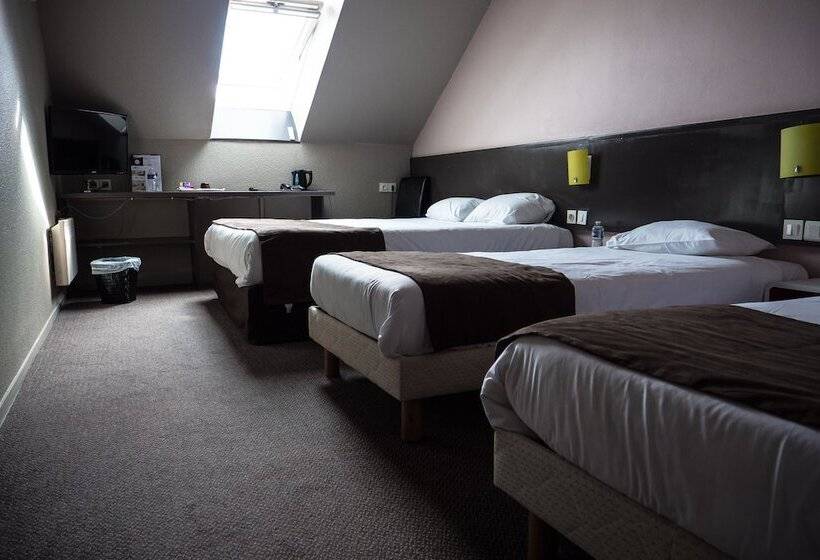 חדר משפחתי, Brit Hotel Landivisiau