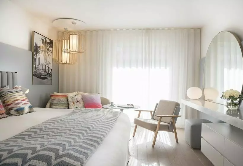 اتاق لوکس با بالکن, Croisette Beach Cannes  Mgallery