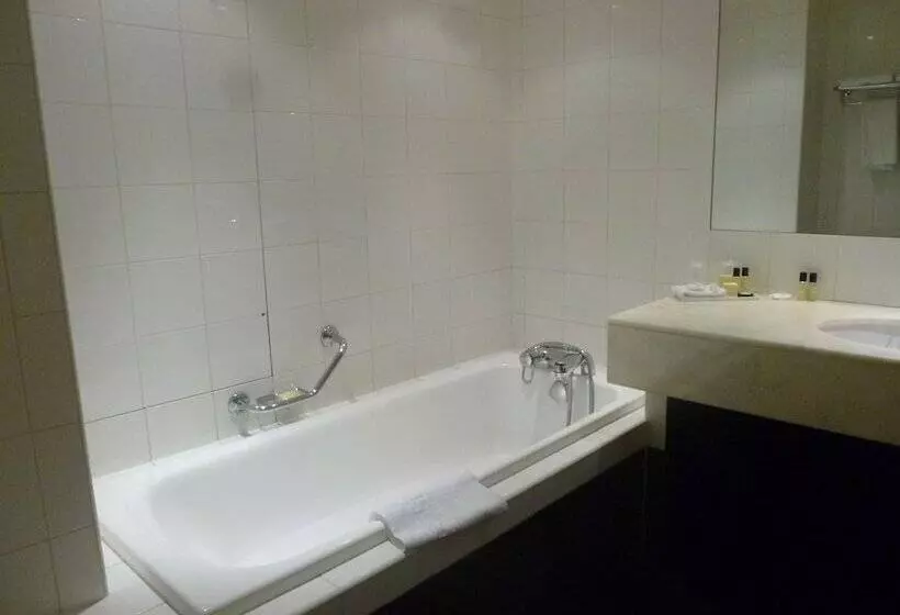 一ベッドルームエクゼクティブアパートメント, Logis Hôtel Le Rivage