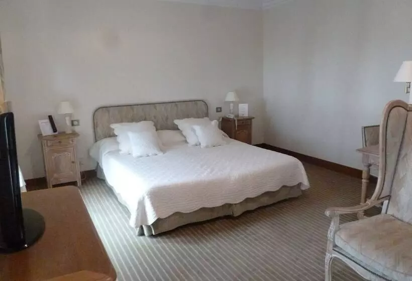 一ベッドルームエクゼクティブアパートメント, Logis Hôtel Le Rivage