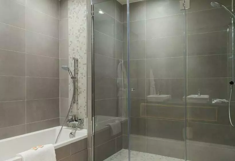 スイート, Timhotel Opéra Blanche Fontaine