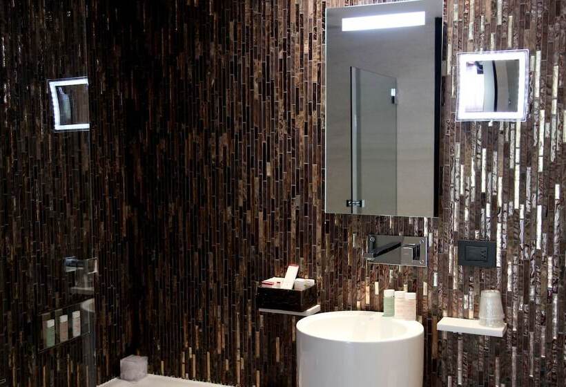 スイート, Hôtel Elysées Paris